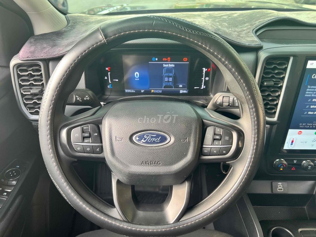 🍀Bán FORD RANGER XLS AT - 4x2 - Sx 2024 - màu đen. Mua bán Ô tô tại Quận Bình Tân Tp Hồ Chí Minh được đăng bởi MR Hiền  hình 9