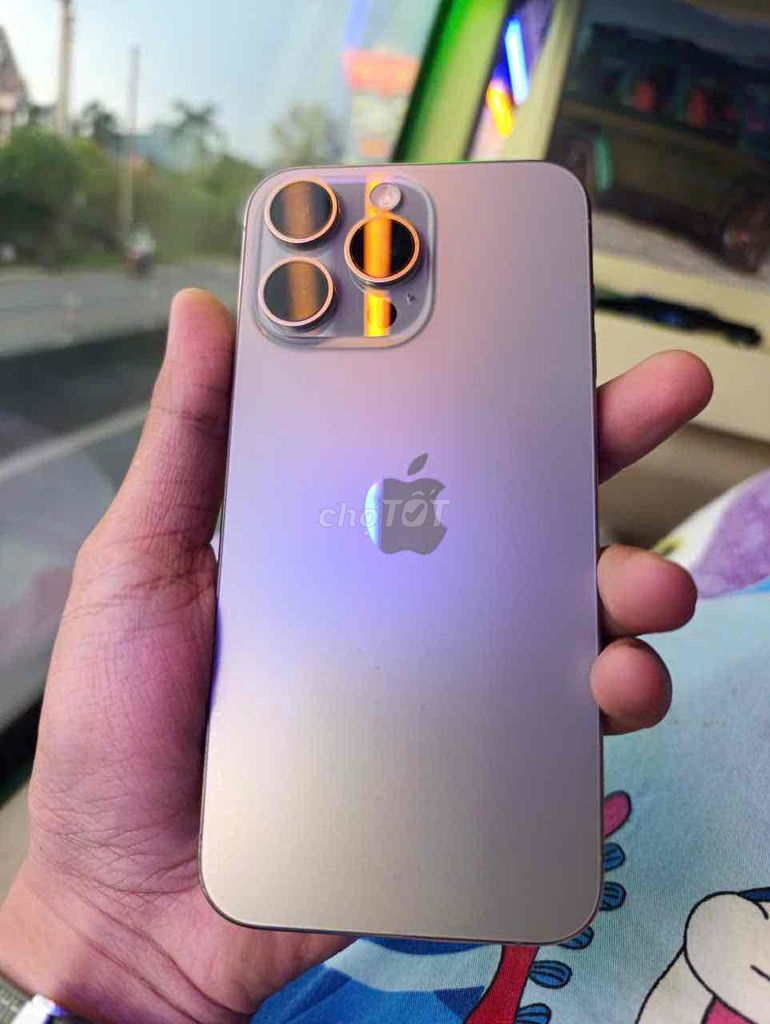 Apple iPhone 15 Pro Max 256GB Titan. Mua bán Điện thoại tại Quận Phú Nhuận Tp Hồ Chí Minh được đăng bởi Quoc Anh hình 1