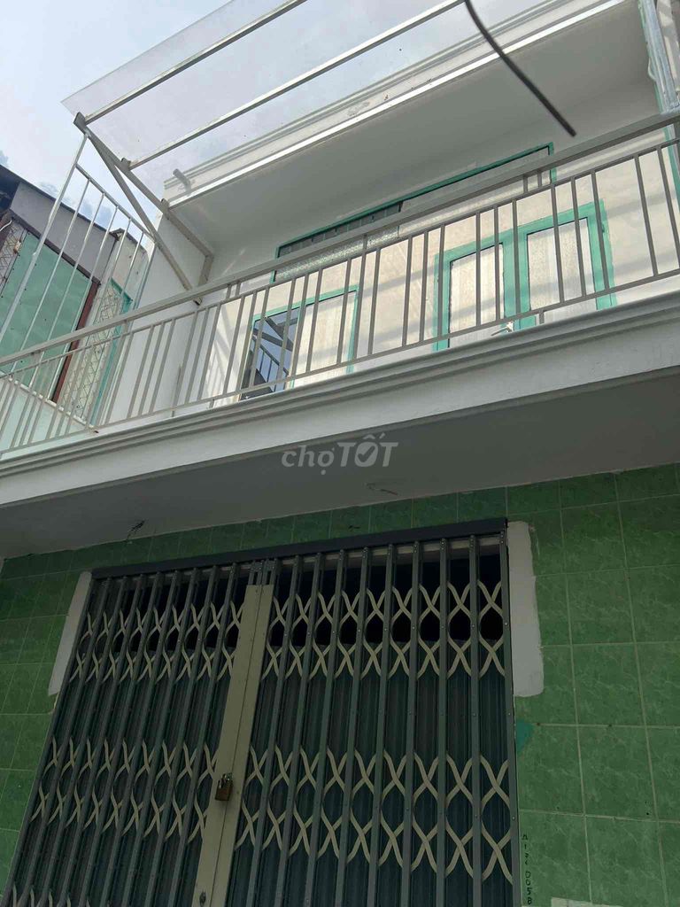 Nhà 1 lầu 4x8 đường Trương Phước Phan gần Bốn Xã