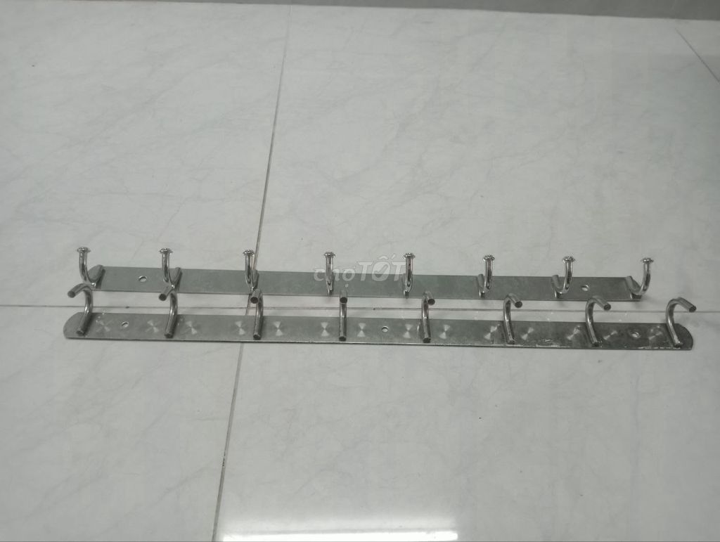 Móc treo tường Inox 40k 1 cặp. Mua bán Nội thất, đồ gia dụng khác tại Huyện Nhà Bè Tp Hồ Chí Minh được đăng bởi Nguyen Thi Lan hình 1