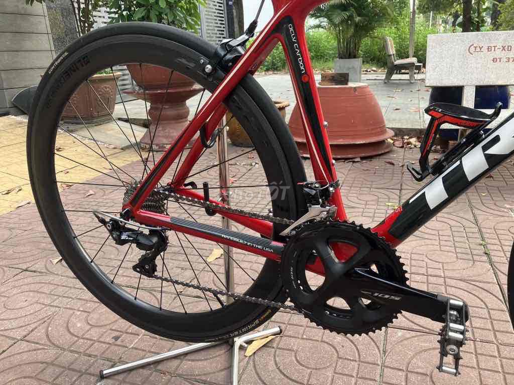 Bán xe đạp đua khung Trek carbon Madone 6.5