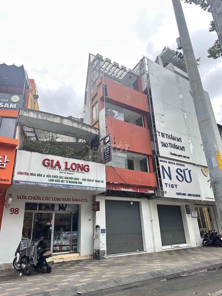 cho thuê nhà MT 96 trần hưng đạo Quận 1