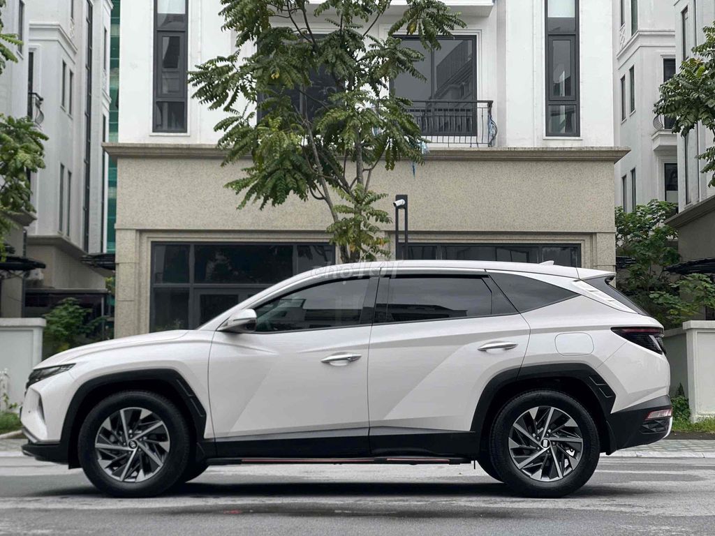 Tucson 2.0 CRDI đặc biệt 2023 - 11.000km full ls. Mua bán Ô tô tại Quận Long Biên Hà Nội được đăng bởi Mr Tài Oto hình 5