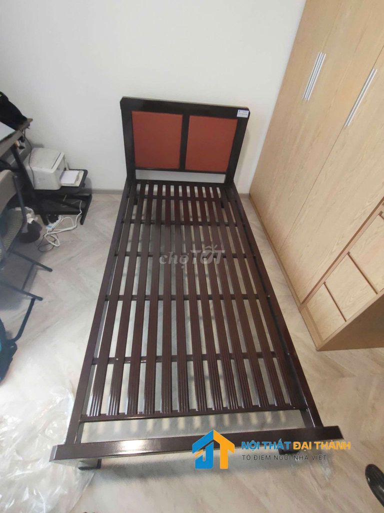 Giường sắt 1M kiểu 2 Tấm Nâu Siêu Sang, HỏaTốc HCM. Mua bán Giường, chăn ga gối nệm tại Quận Tân Phú Tp Hồ Chí Minh được đăng bởi NỘI THẤT ĐẠI THÀNH hình 1