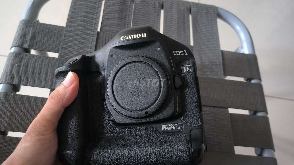 Máy ảnh Canon 1D3 1D mark III (ko sạc)