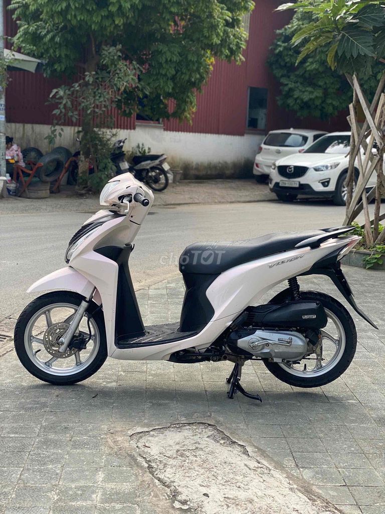 VISION Nguyên Bản 2016 Chất _ Bảo Hành 1 Năm. Mua bán Xe máy tại Huyện Gia Lâm Hà Nội được đăng bởi Xe Máy Phúc Hưng hình 8