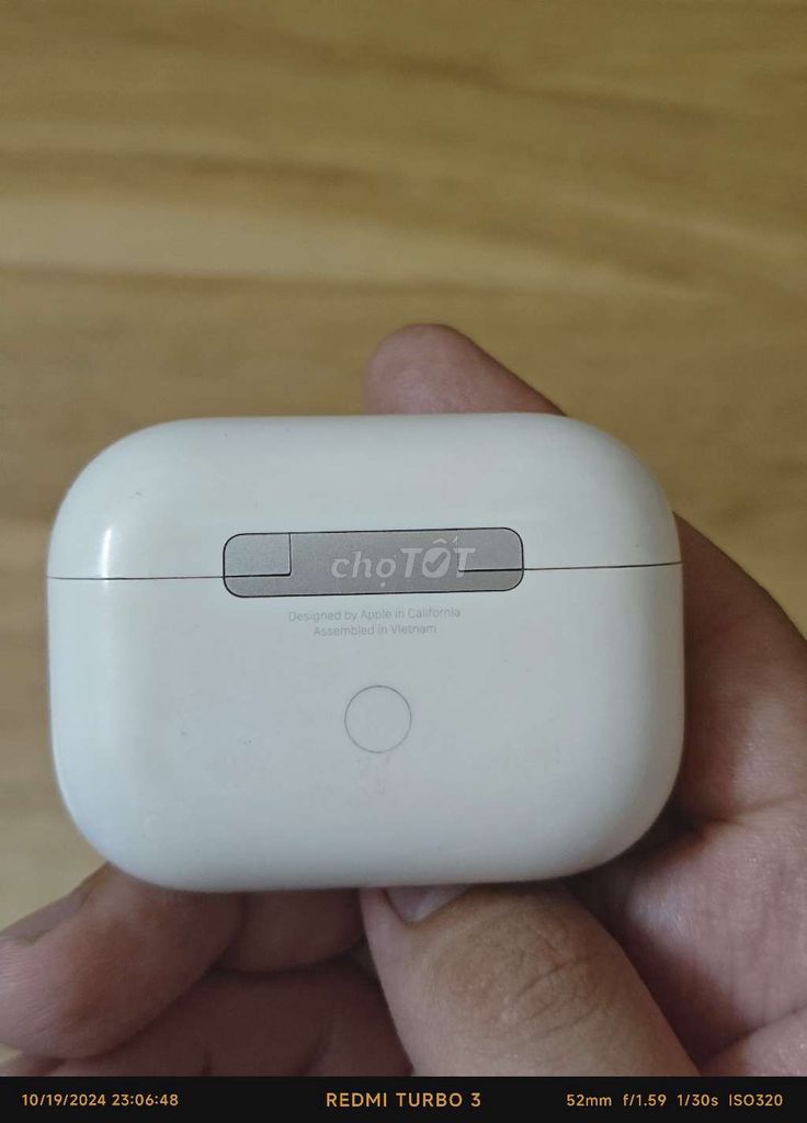 AirPods Pro chính hãng sạc không dây