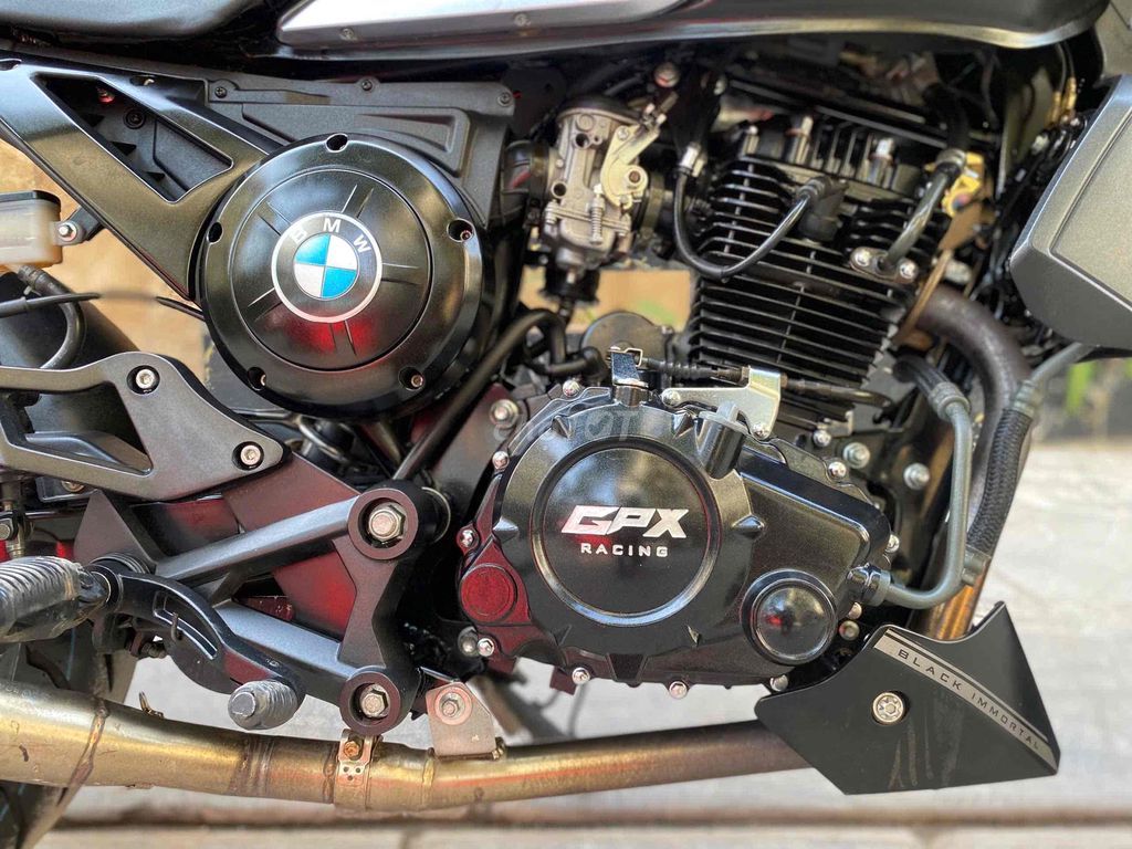 GPX Genteleman 200cc odo 2000 km.bô Leovince. Mua bán Xe máy tại Quận Cầu Giấy Hà Nội được đăng bởi Tong motor xe may hình 4