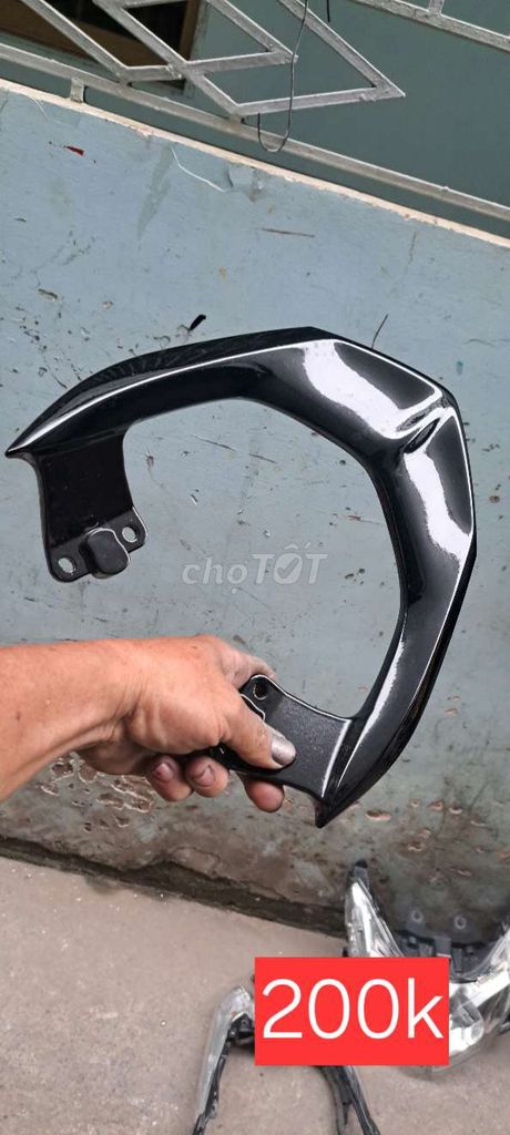 Phụ tùng xe Yamaha Luvias Đỏ Đen. Mua bán Phụ tùng xe tại Quận Bình Tân Tp Hồ Chí Minh được đăng bởi  Võ Vinh hình 8