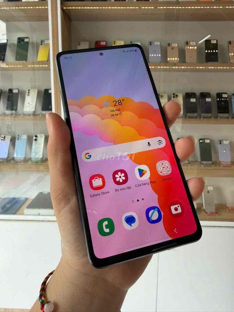 Samsung A72 -Ram 8gb- 256gb -màn hình Amoled 6.7”. Mua bán Điện thoại tại Quận Ninh Kiều Cần Thơ được đăng bởi Cầm Đồ Thànhmobile cần thơ hình 1