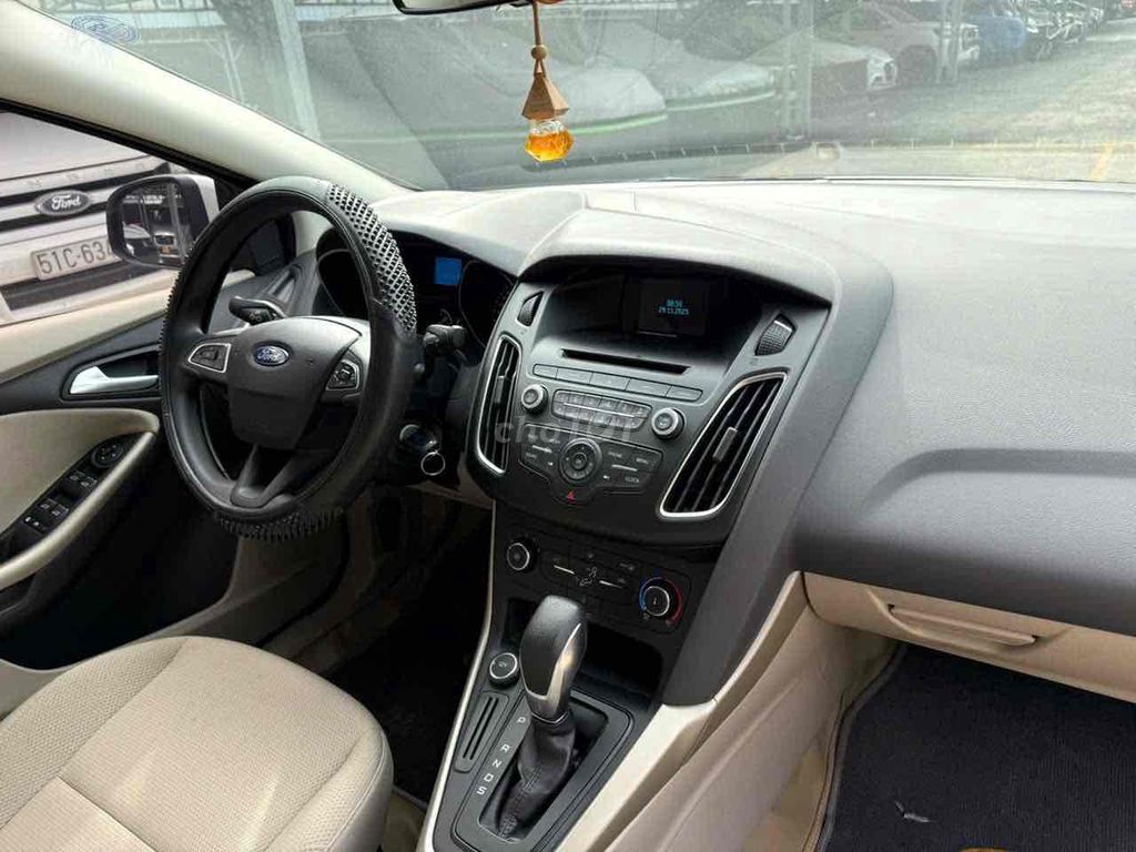 FOCUS 2017 LƯỚT 2 VẠN XỊN ,XE NHƯ MỚI. Mua bán Ô tô tại Quận Bình Tân Tp Hồ Chí Minh được đăng bởi XUÂN DUY AUTO hình 11