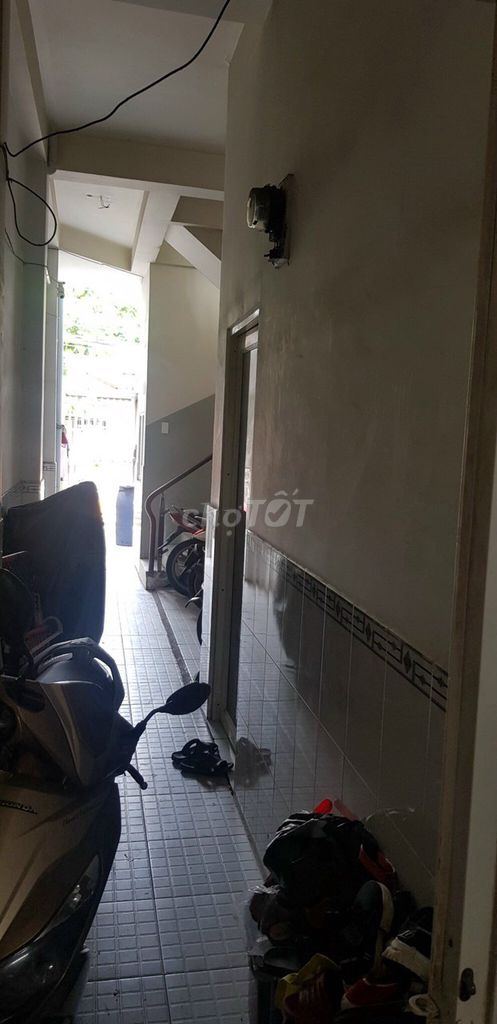 CHÍNH CHỦ - GIÁ BÁN NHANH: 9,8TỶ- NHÀ GÓC 3 TẦNG 179M2 MT 9M