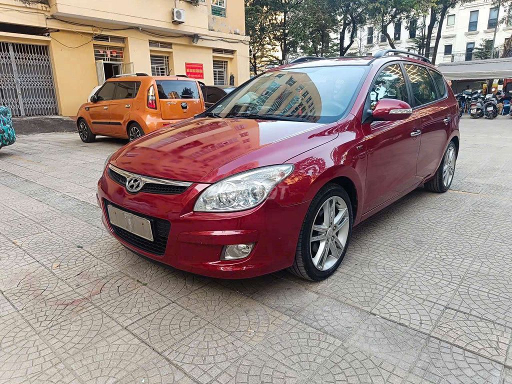 Hyundai i30cw 2009 Đỏ 160000 km. Mua bán Ô tô tại Quận Cầu Giấy Hà Nội được đăng bởi Hà Châu Tuyền hình 9