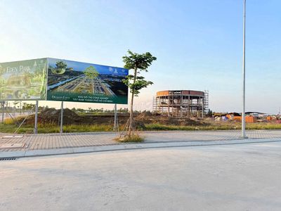 Bán lô 90m2 5x18 tại Bến Lức, cách Bình Chánh 500m, 520tr