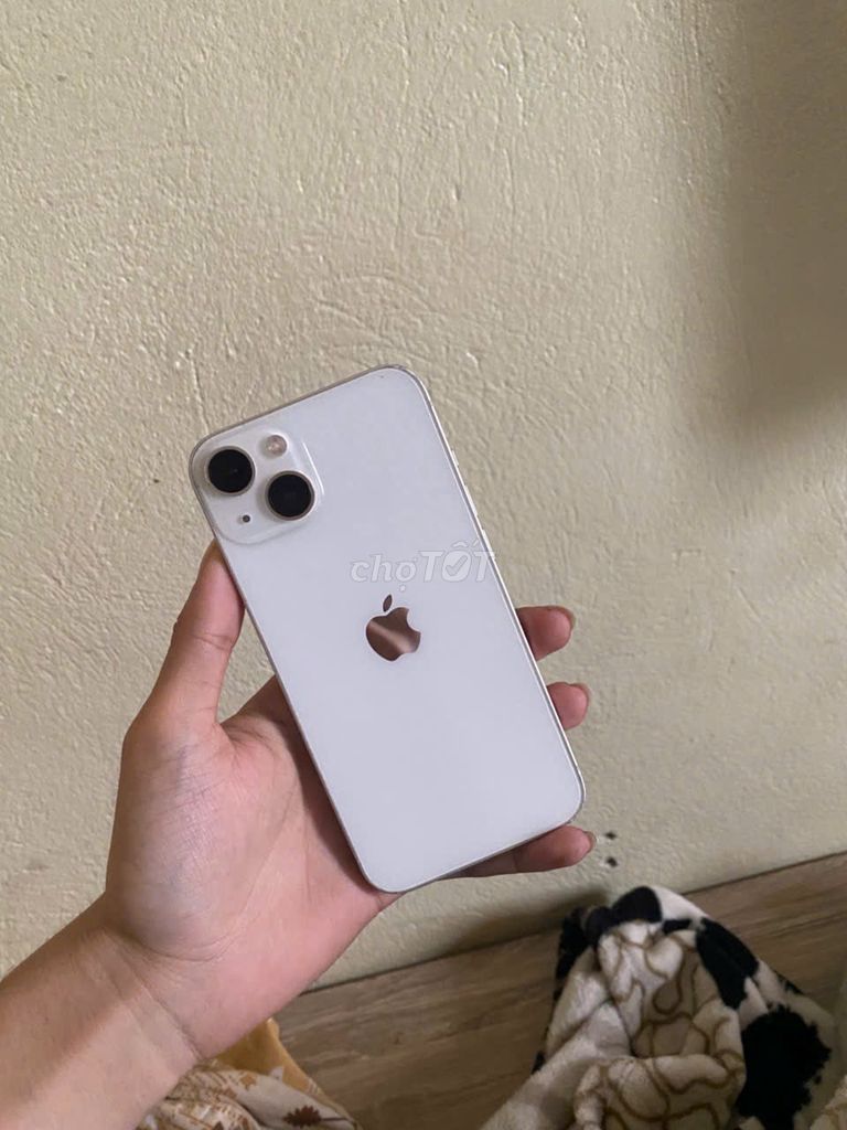 Apple iPhone 13 128GB Trắng. Mua bán Điện thoại tại Thành phố Hạ Long Quảng Ninh được đăng bởi Hiếu Phạm trọng hình 1