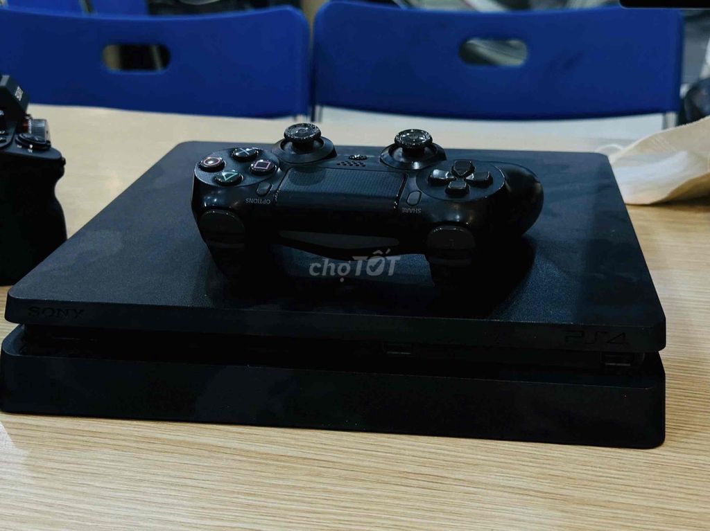 Máy chơi game Sony PS4 Slim 500GB Đen. Mua bán Thiết bị chơi game tại Quận Đống Đa Hà Nội được đăng bởi Bảo Táo Store hình 1
