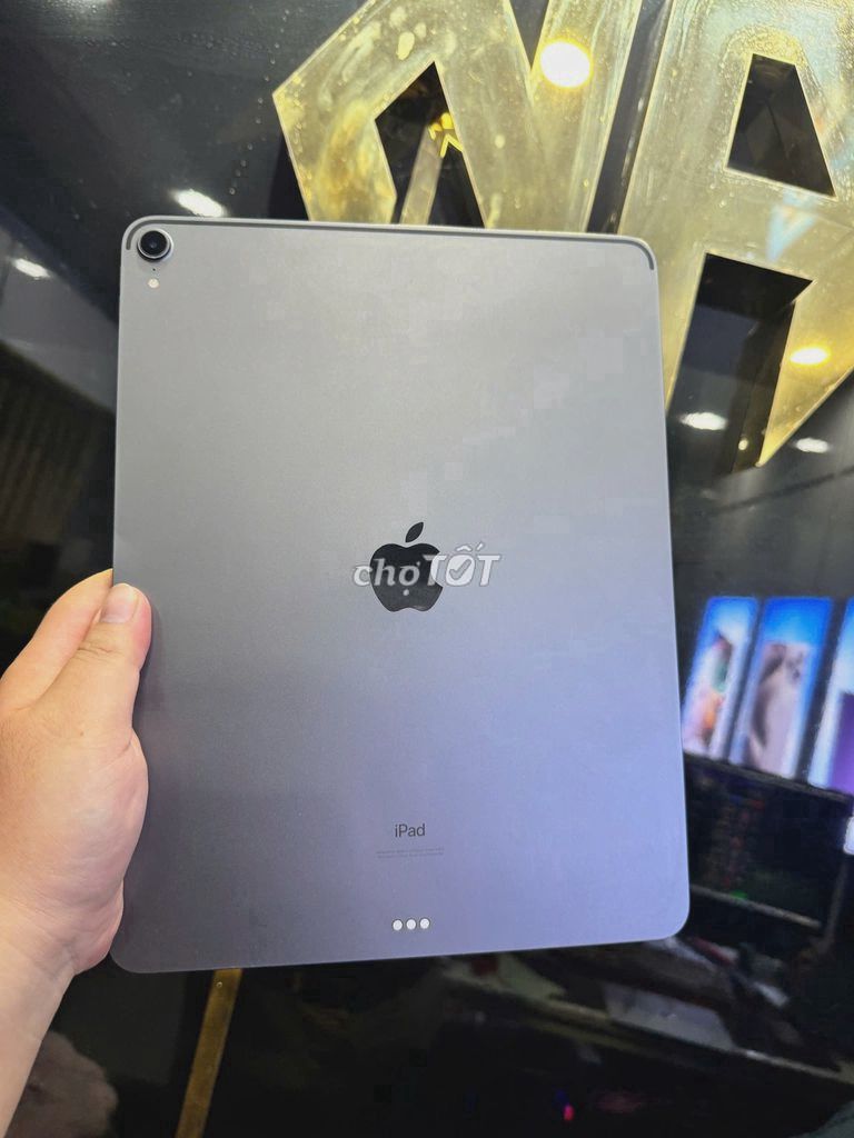 🔥Ipad Pro 11 2018 256GB Wifi khuyến mãi 1 cây. Mua bán Máy tính bảng tại Thành phố Thủ Đức Tp Hồ Chí Minh được đăng bởi Ngân anh mobile hình 2
