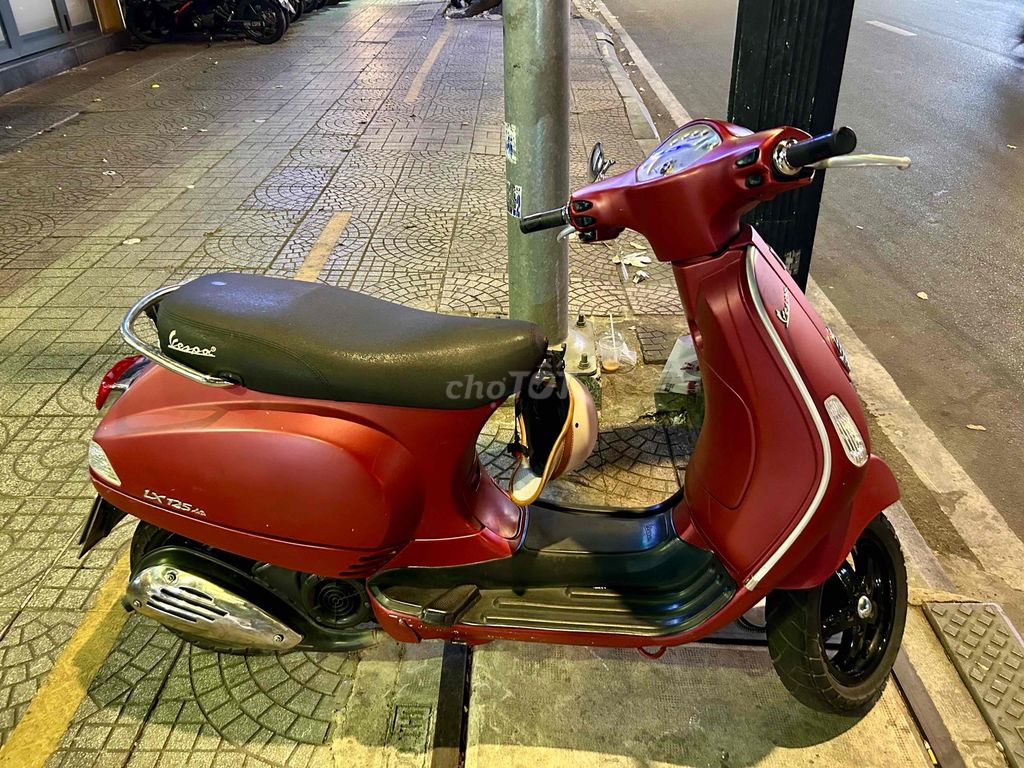 Vespa LX 125cc (Xe người dùng)