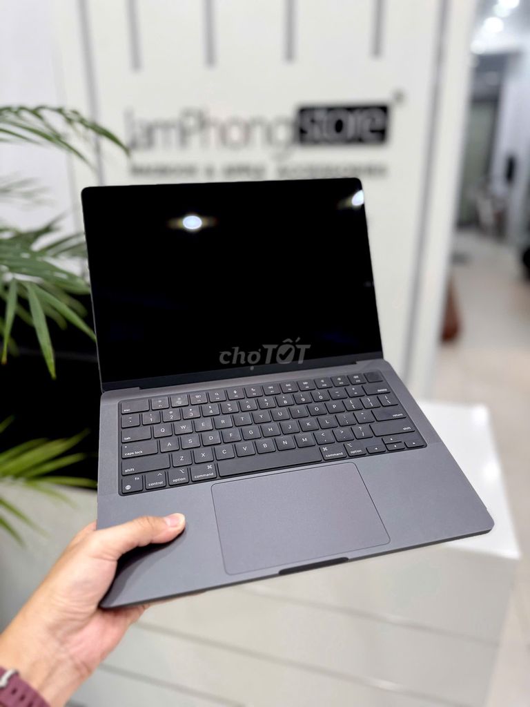Apple MacBook Pro 14-inch M3 8GB/1TB Như mới. Mua bán Laptop tại Quận 3 Tp Hồ Chí Minh được đăng bởi Đặng Thái Bình hình 1