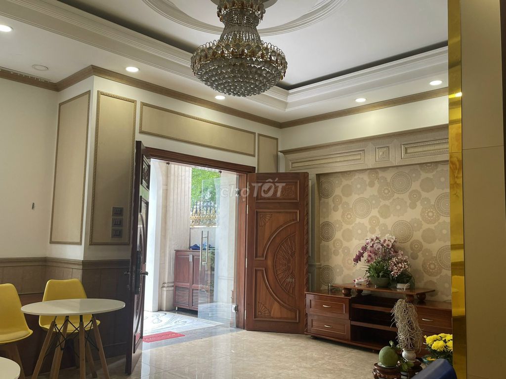 SIÊU HOT NHÀ CÓ HẦM CITYLAND GARDEN HILL NT NHẬP KHẤU GIÁ CHỈ 25 TỶ