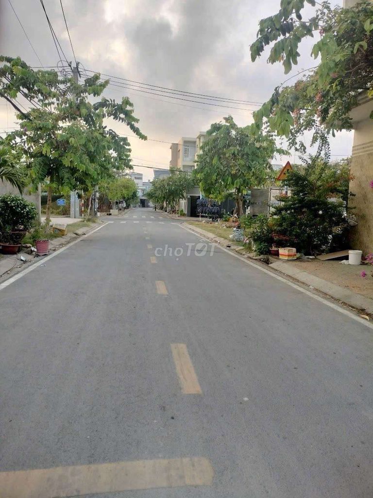 🏠 Xưởng mặt tiền Tân Xuân, 200m2,đổ lửng, đường 12m,ngã 3 chùa,Tô Ký 🏠