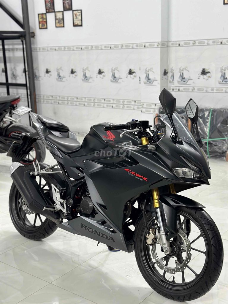 CBR150R ABS Đăng ký 2023 Biển số Sài Gòn Odo 12k