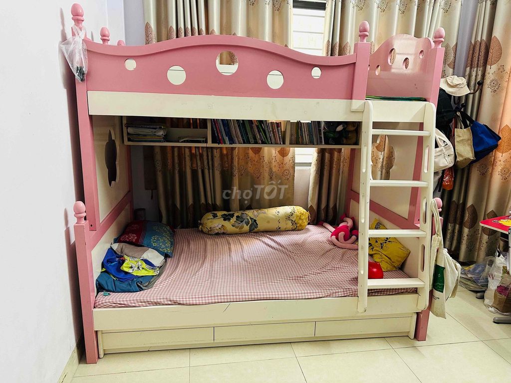 Cần thanh lý giường tầng. Mua bán Giường, chăn ga gối nệm tại Quận Long Biên Hà Nội được đăng bởi thinh hình 1