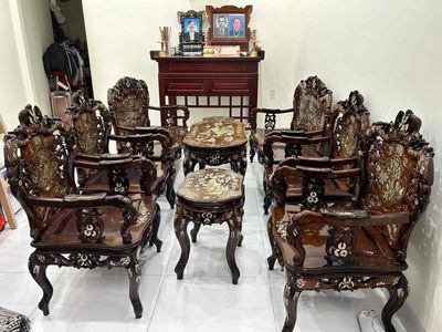 Luis 9 món gỗ T R Ắ C. Mua bán Bàn ghế tại Thành phố Huế Thừa Thiên Huế được đăng bởi Phạm hoàng mỹ
