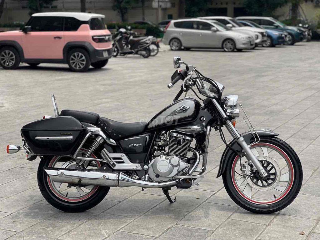 Suzuki GZ 150-A 2014 чёрный