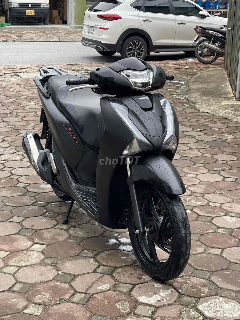 SH 125iABS Nguyên Bản 2018 Chất_Bảo Hành 3 Năm. Mua bán Xe máy tại Huyện Gia Lâm Hà Nội được đăng bởi Xe Máy Phúc Hưng hình 2