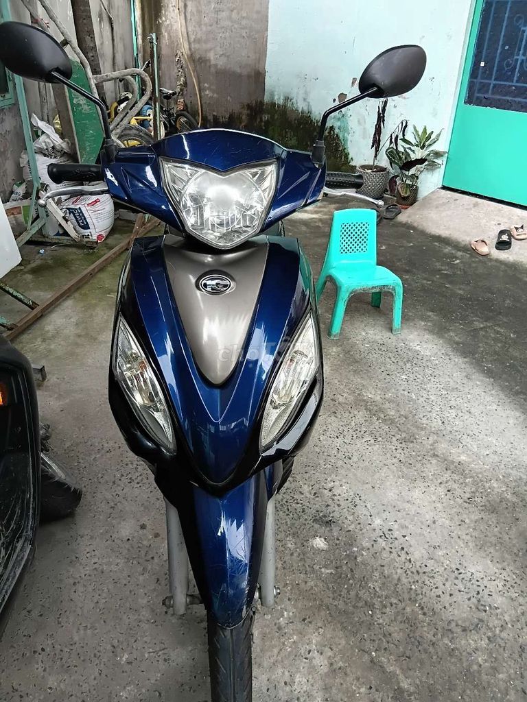 Xe hảng kymco  màu xanh. Mua bán Xe máy tại Thành phố Thủ Đức Tp Hồ Chí Minh được đăng bởi Giang hình 6