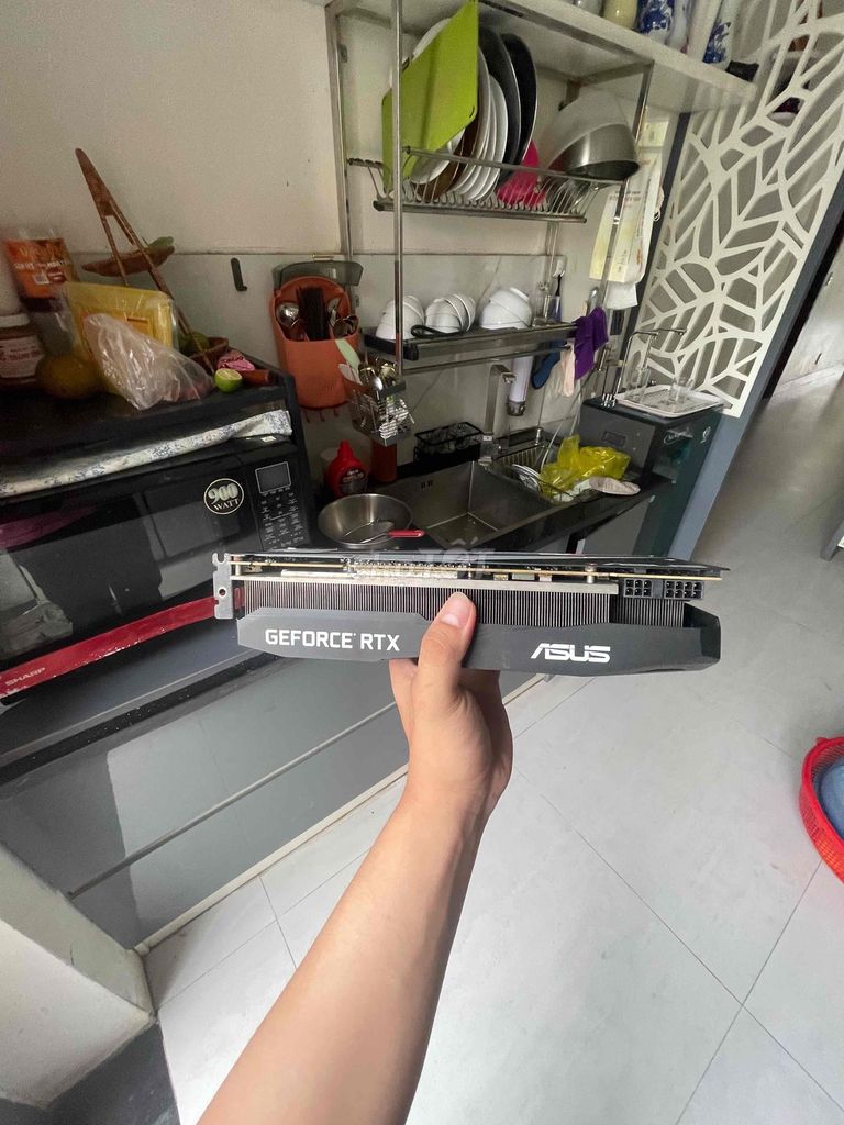 Card đồ họa ASUS RTX 2080 8GB. Mua bán Linh kiện (RAM, Card...) tại Thành phố Đông Hà Quảng Trị được đăng bởi Ken Nguyễn hình 1