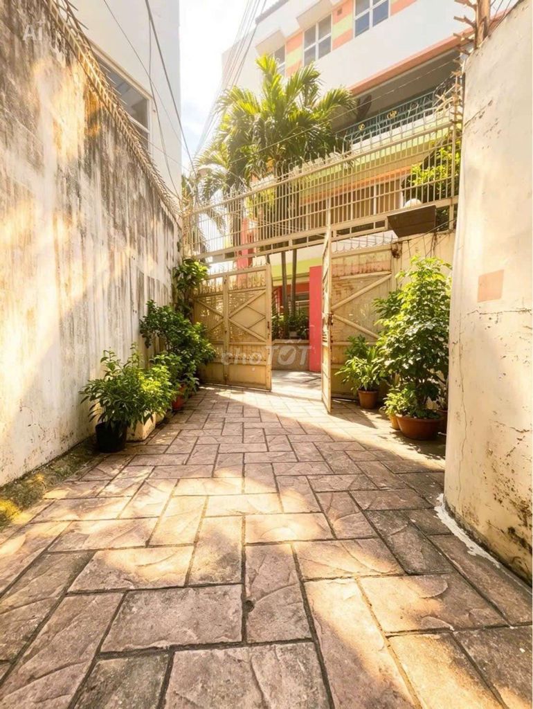 CHỦ GẤP BÁN HẠ 500 - TRẦN HỮU TRANG - PHÚ NHUẬN -5,6X15M - GIÁ 20.5 TY
