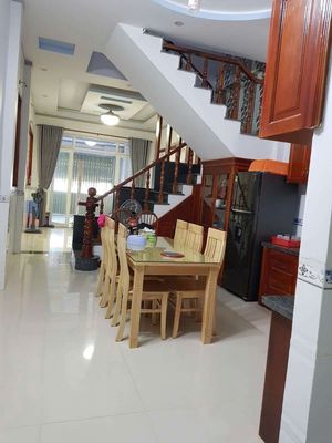  🆘 cực rẻ có 6,5t/tháng  e bao rẻ nhất khu an phú nhanh lắm mới kịp ạ