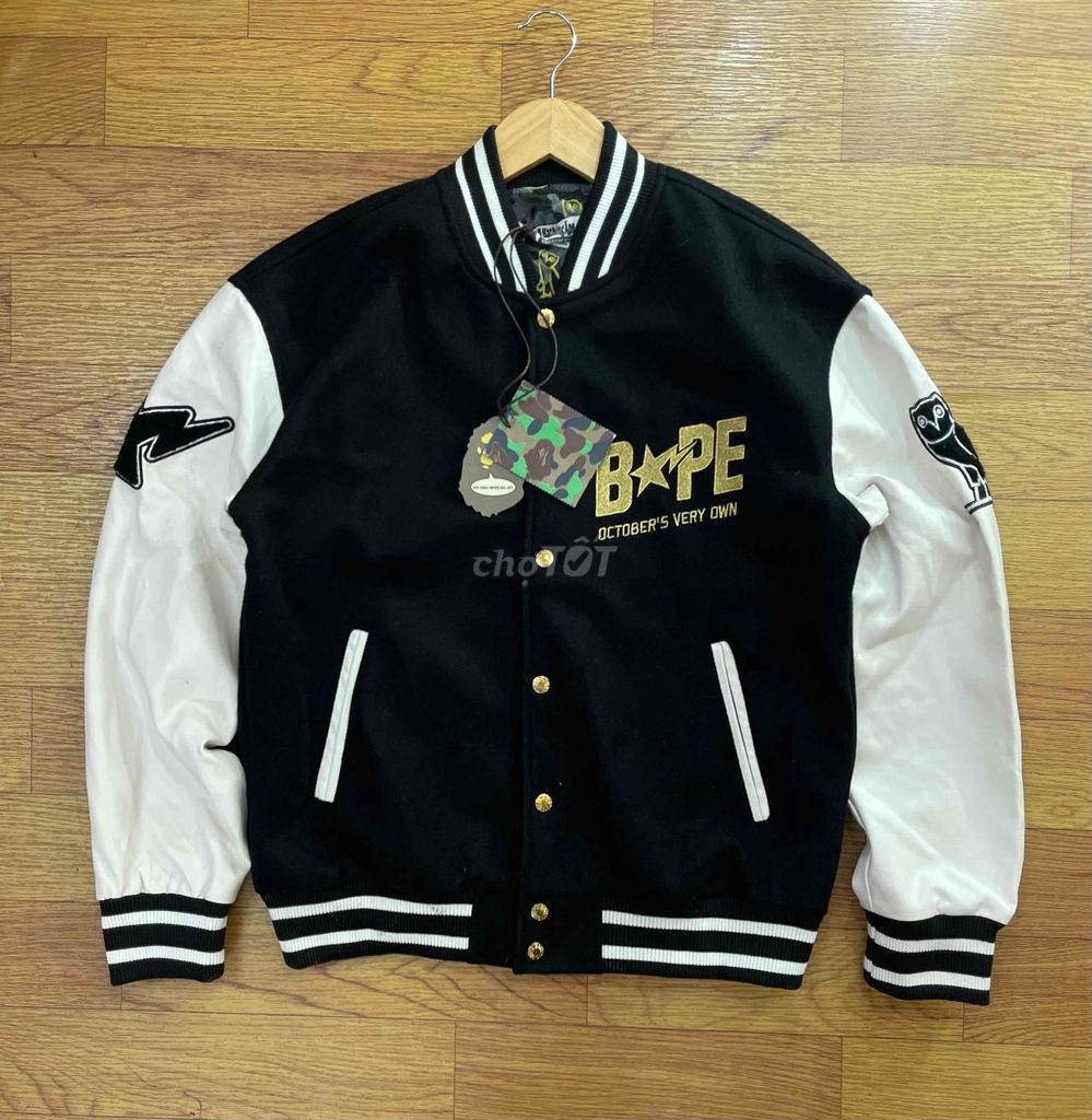 Áo khoác Varsity. Mua bán Quần áo tại Huyện Ea H'leo Đắk Lắk được đăng bởi Vi Linh hình 1