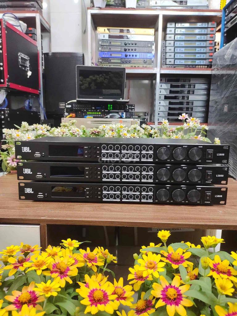 Vang cơ JBL LS888 Đen. Mua bán Tivi, Âm thanh tại Huyện Chợ Gạo Tiền Giang được đăng bởi Nam hình 1