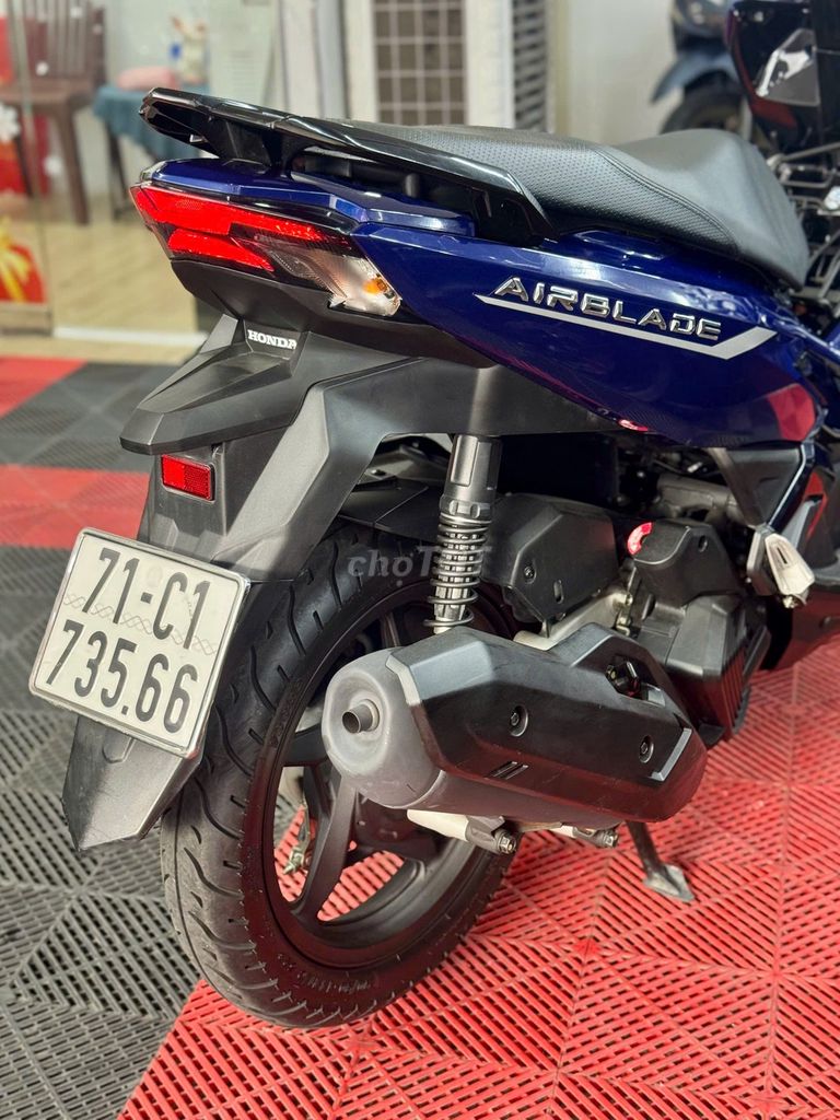 💥Honda Airblade125 4valEPS+ 2023 0do:4000km Biển71. Mua bán Xe máy tại Thành phố Thủ Đức Tp Hồ Chí Minh được đăng bởi XE MÁY THỦ ĐỨC hình 12