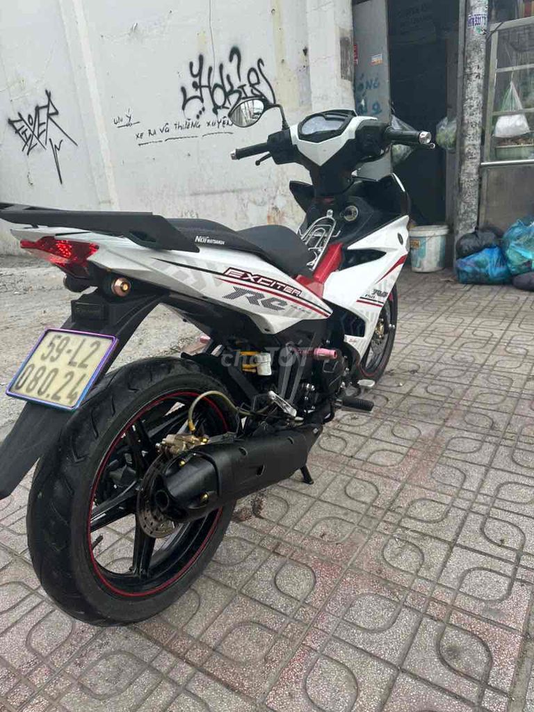 Exciter chính chủ bao ký giấy mấy êm zin bao êm. Mua bán Xe máy tại Quận 7 Tp Hồ Chí Minh được đăng bởi Gia Bảo  hình 6