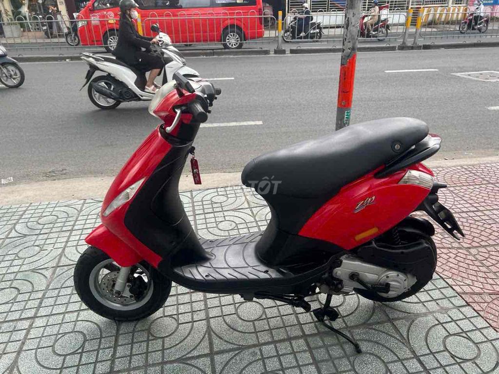 xe piggio Zip Y dang the thao dời 2014. Mua bán Xe máy tại Quận Phú Nhuận Tp Hồ Chí Minh được đăng bởi Huỳnh Thân  hình 1