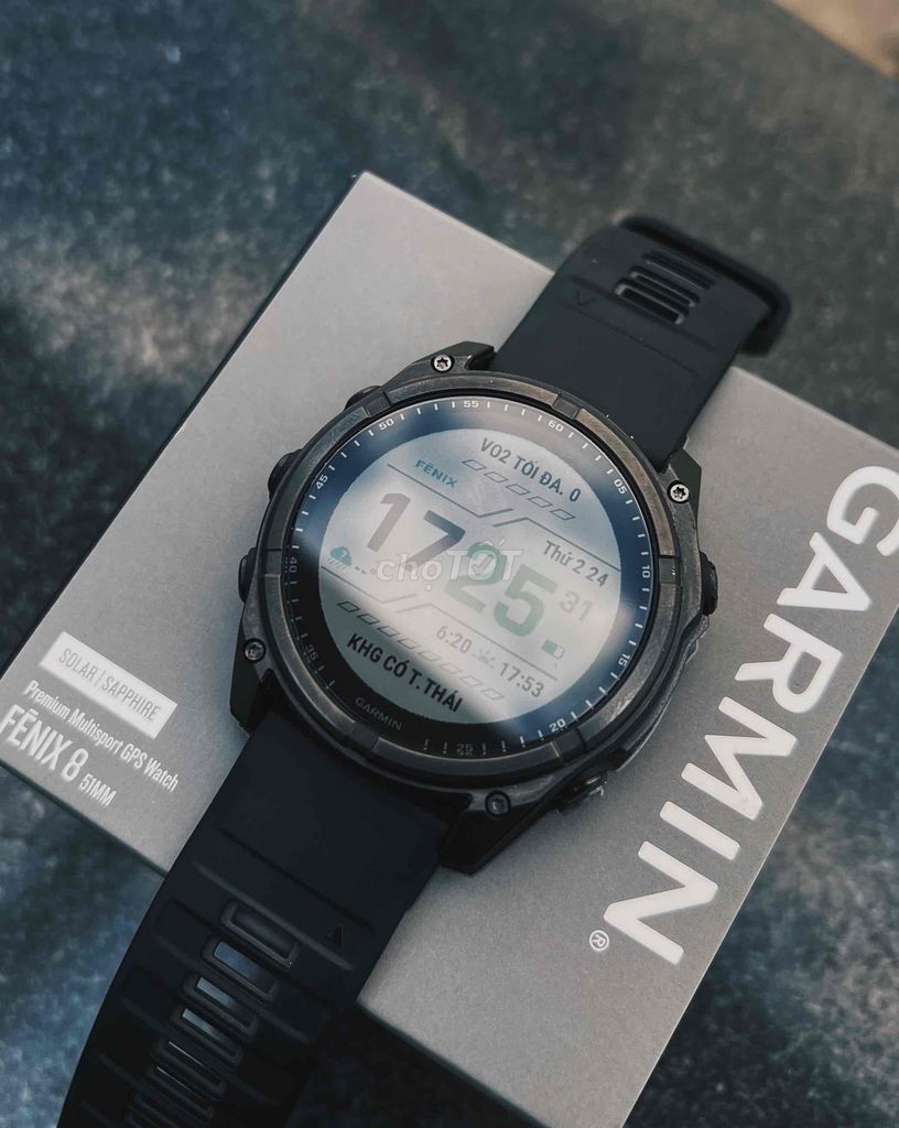 Đồng hồ Garmin Fenix 8 Solar bảo hành 2027