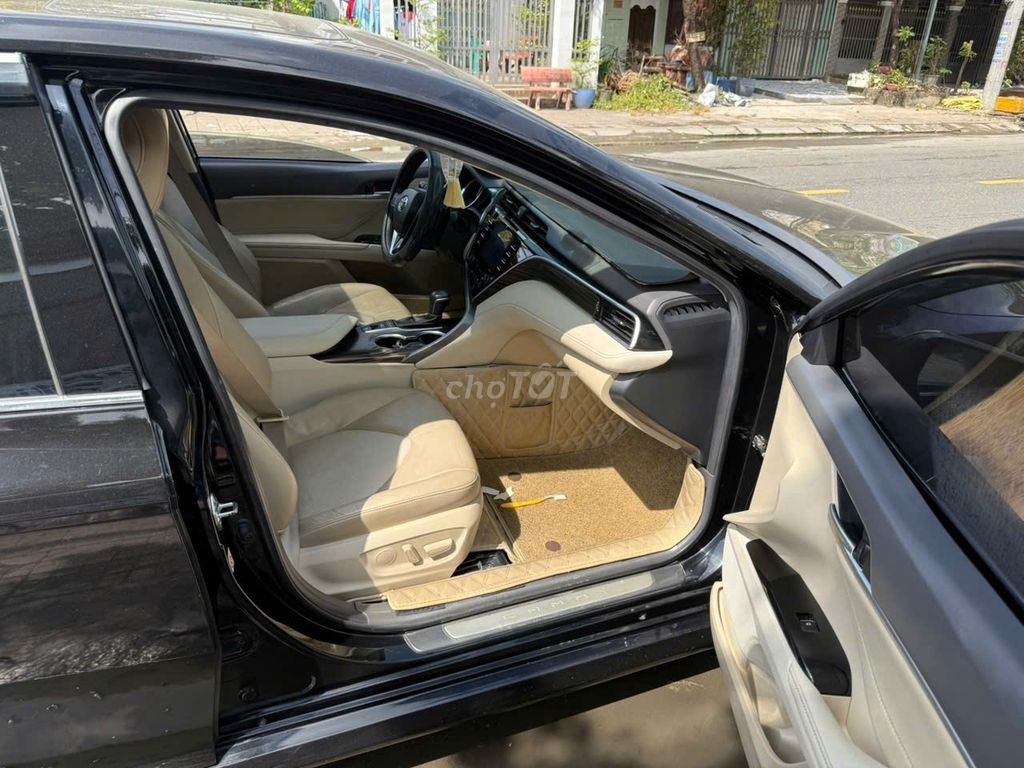Toyota Camry 2019 2.5Q Đen. Mua bán Ô tô tại Huyện Hóc Môn Tp Hồ Chí Minh được đăng bởi CHỢ Ô TÔ AN SƯƠNG hình 10