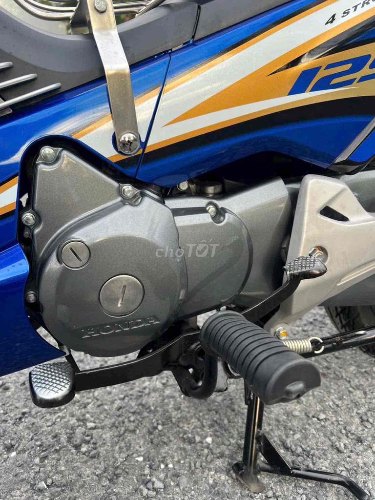 xe dọn mới. Mua bán Xe máy tại Huyện Long Hồ Vĩnh Long được đăng bởi luận luận hình 6