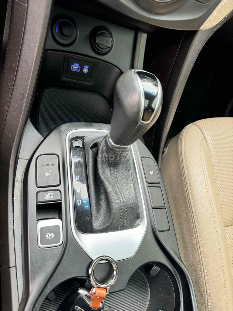 Hyundai Santa Fe 2018 2.2L 4WD - 133333 km. Mua bán Ô tô tại Quận Hà Đông Hà Nội được đăng bởi Đoàn Minh Tiến hình 13