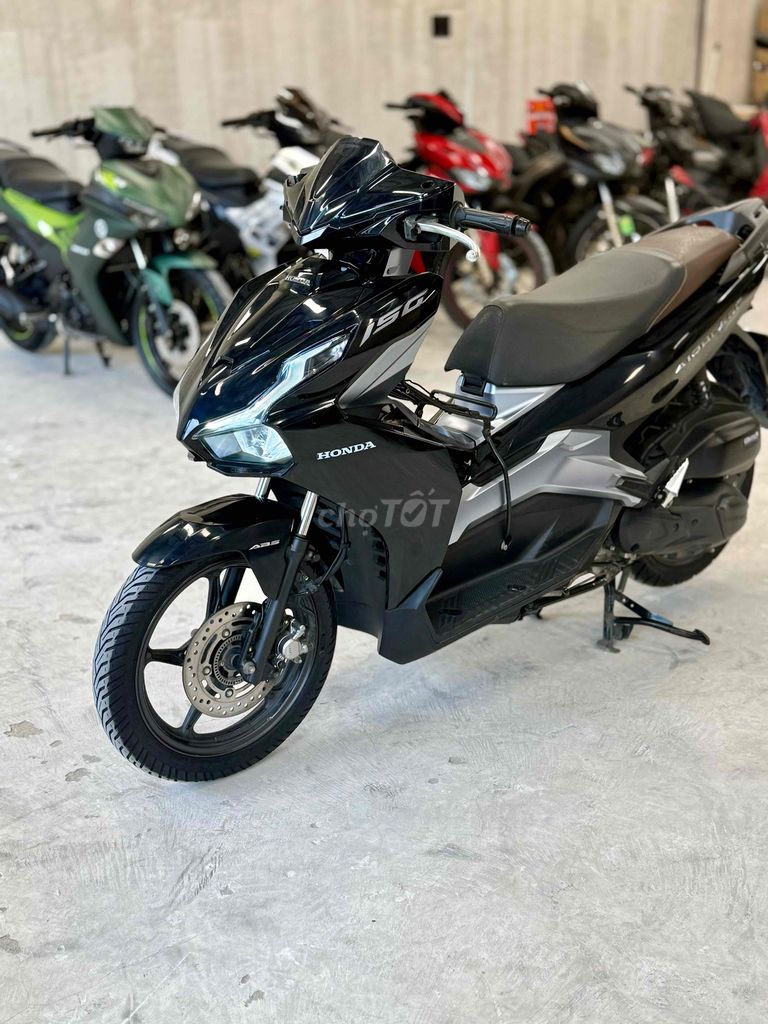 Cần bán Honda Air Blade 150 giá tốt. Mua bán Xe máy tại Thành phố Thủ Đức Tp Hồ Chí Minh được đăng bởi iMotorbike Khang hình 2