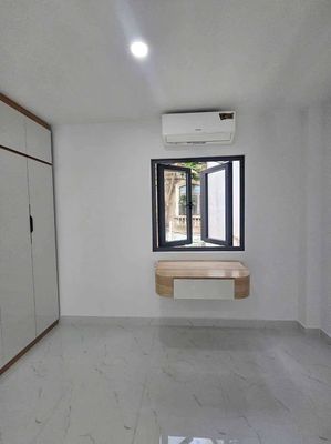 Аренда · 2 комн. · 100 м² · Quận 7, ул. Đường Phú Thuận