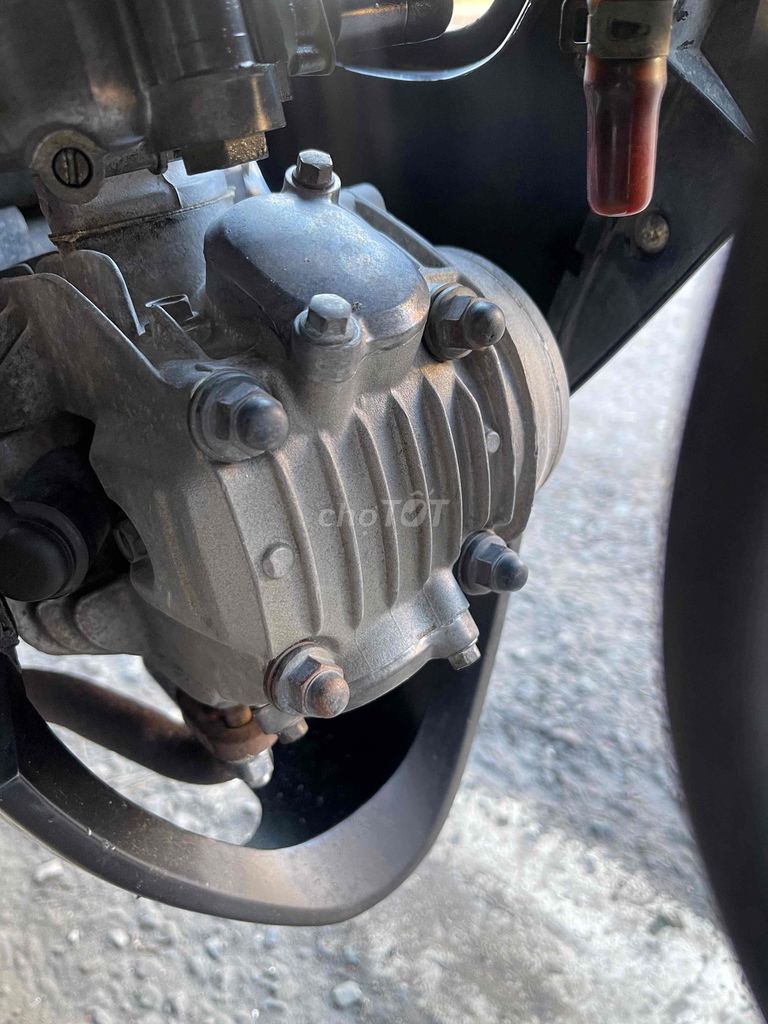 Honda Future 2 màu Tím biển 65. Mua bán Xe máy tại Quận Cái Răng Cần Thơ được đăng bởi Cầm Đồ Minh Tấn hình 4