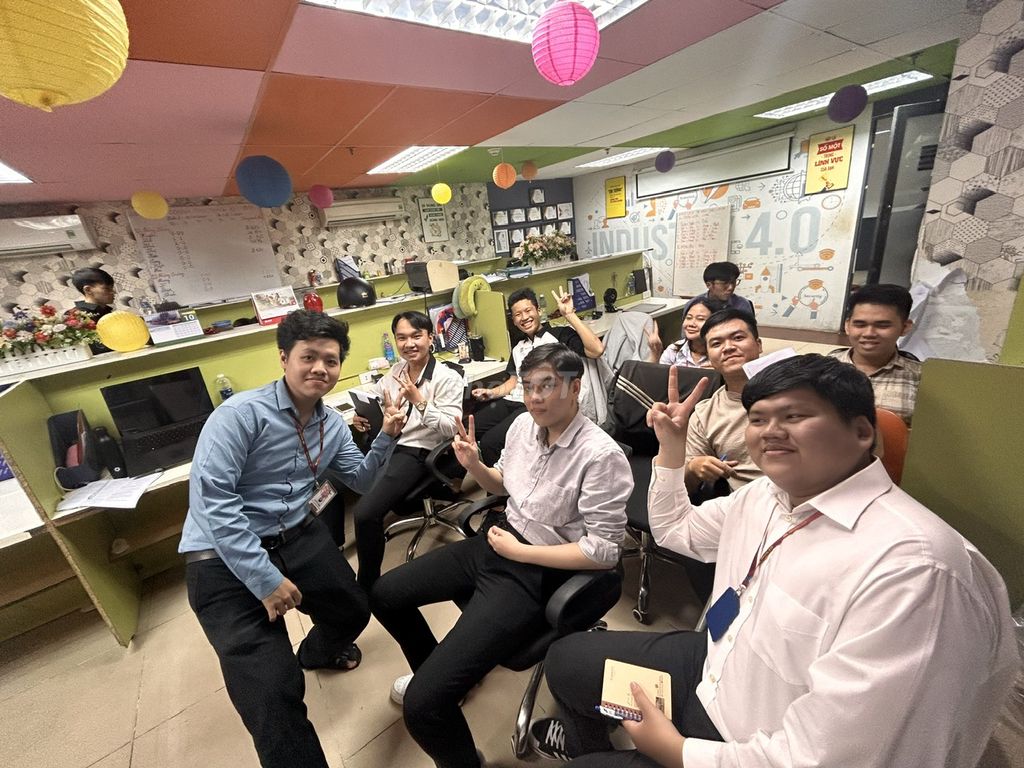 Nhân viên văn phòng Lương từ 8- 18tr ở quận 12. Việc làm tại Quận 12 Tp Hồ Chí Minh được đăng bởi Công Viên Phần mềm Quang Trung  hình 2