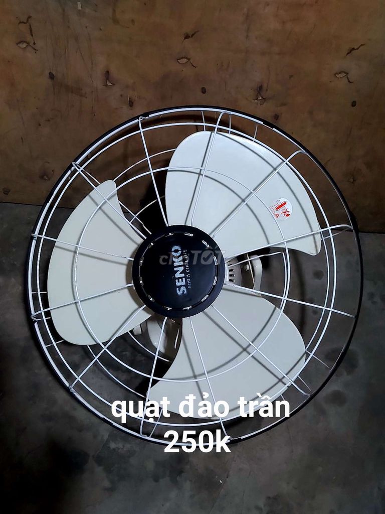 Quạt đảo trần Senko Trắng hoạt động êm ái. Mua bán Quạt tại Quận Cẩm Lệ Đà Nẵng được đăng bởi Lê hiền hình 1