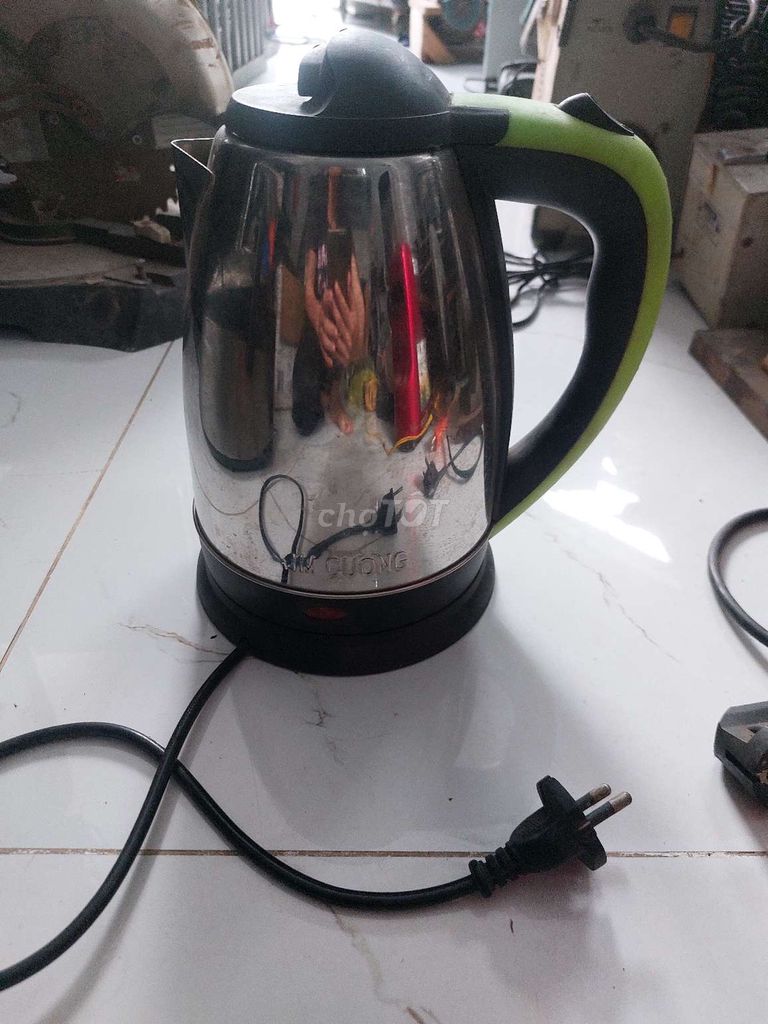 Ấm siêu tốc Inox Bạc, Đen, Xanh lá. Mua bán Bếp, lò, đồ điện nhà bếp tại Quận 12 Tp Hồ Chí Minh được đăng bởi  Ngân Anh hình 1