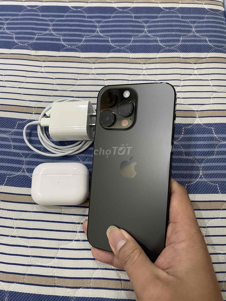 iPhone 14 Pro Max 256G QTe Zin Áp Pin Trâu Xài Tốt. Mua bán Điện thoại tại Quận Tân Bình Tp Hồ Chí Minh được đăng bởi Kim Phát Lộc hình 1